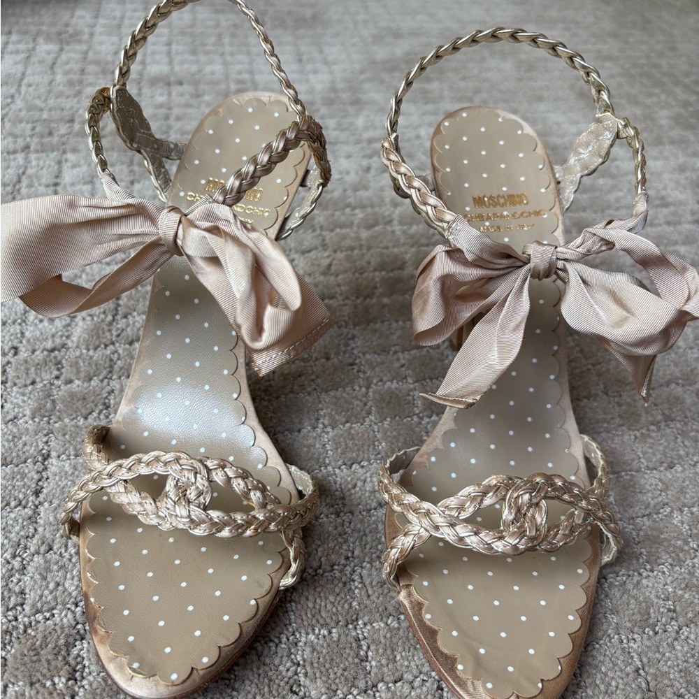 Moschino Cream Braided Bow Sandals, Size 8.5/39, EUC